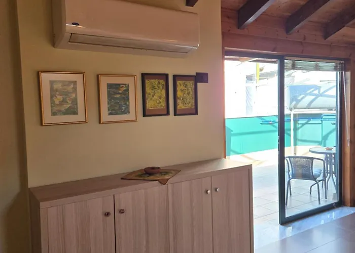 Διαμέρισμα Cozy Attic *